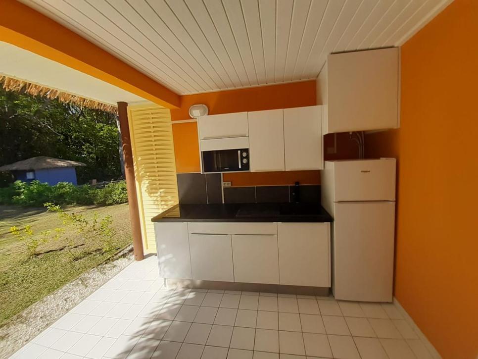Manbana 320 Residence Kawann Grand-Bourg  Exteriör bild
